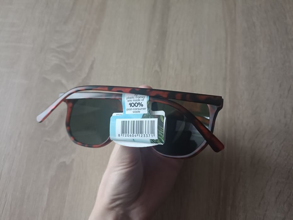 Okulary przeciwsłoneczne panterka
