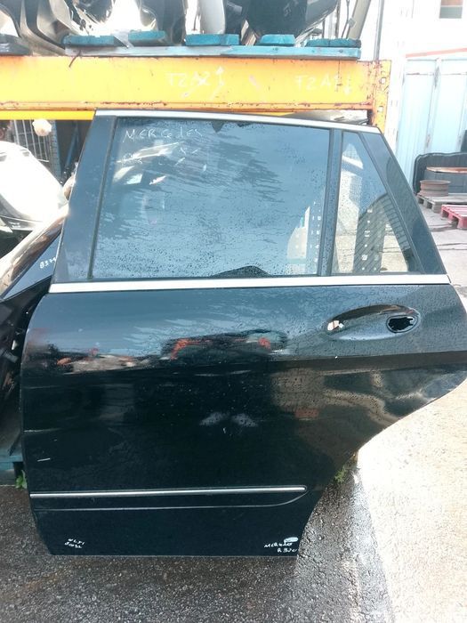 PORTA TRAS ESQUERDA MERCEDES W251