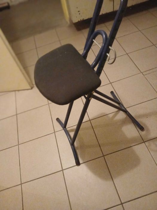 Krzesło rozkładane nieużywane.Polecam