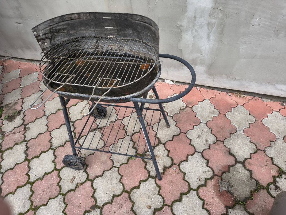 Sprzedam grill ogrodowy