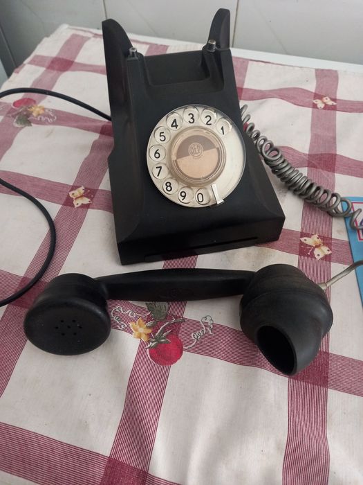 Telefone Antigo.