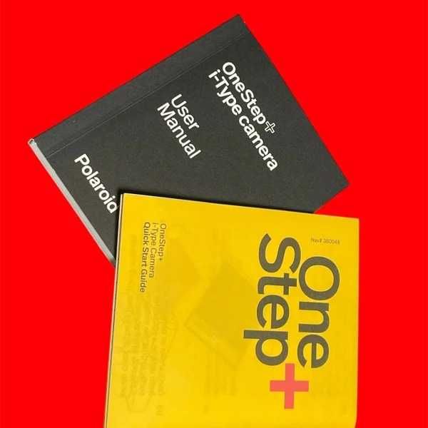 Máquina Fotográfica Instantânea POLAROID OneStep+