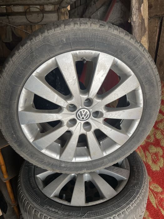 Титани з резиною r17