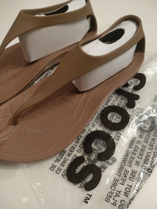 Sandały CROCS Sexi Flip W9 39-40