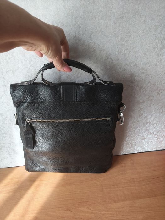 Сумка кожаная Giorgio Armani
