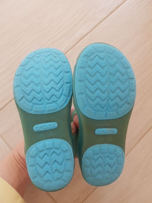 Босоніжки крокси сандалі Crocs C11 розмір 28