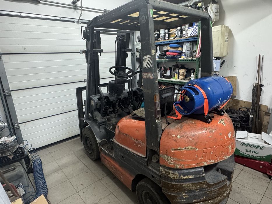 Wózek widłowy Toyota 6FG15 przesów boczny GPW rak