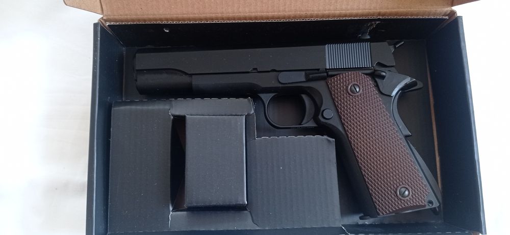 Pistola M1911 airsoft Nova Green gás