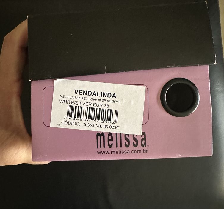 Sandálias brancas Melissa