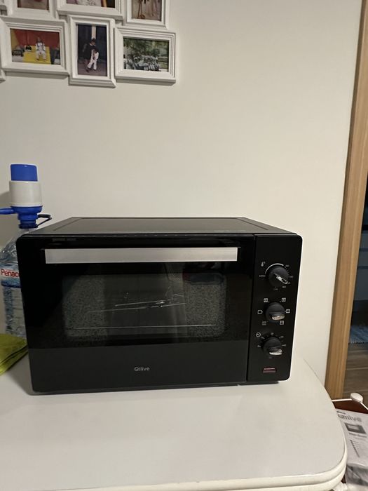 Forno eletrico, semi novo, foi usado 3 vezes, vendo porque nao uso