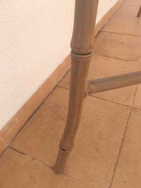 Mesa de exterior de vidro