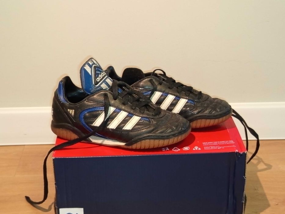Adidas Stratos Goal rozm. 33 [21] Halówki