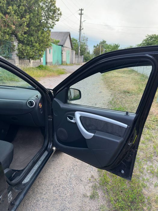 Продам авто Dacia Logan 2009