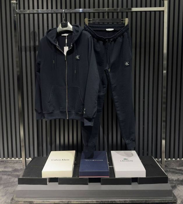 Чоловічий  Мужской  Спортивний костюм Calvin Klein  темносиній чорний