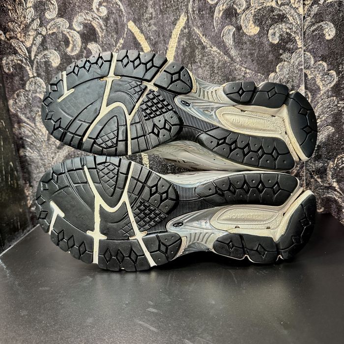Кроссовки New Balance 2002R Atlas Lemon Haze 990 530 725