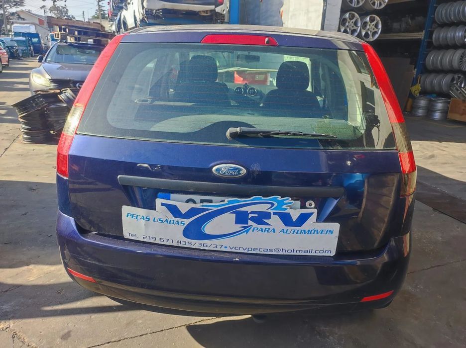 Ford Fiesta - Viatura para Peças