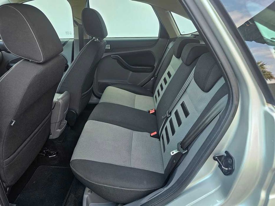 Ford Focus 1.6Tdci 90Cv 10/2010