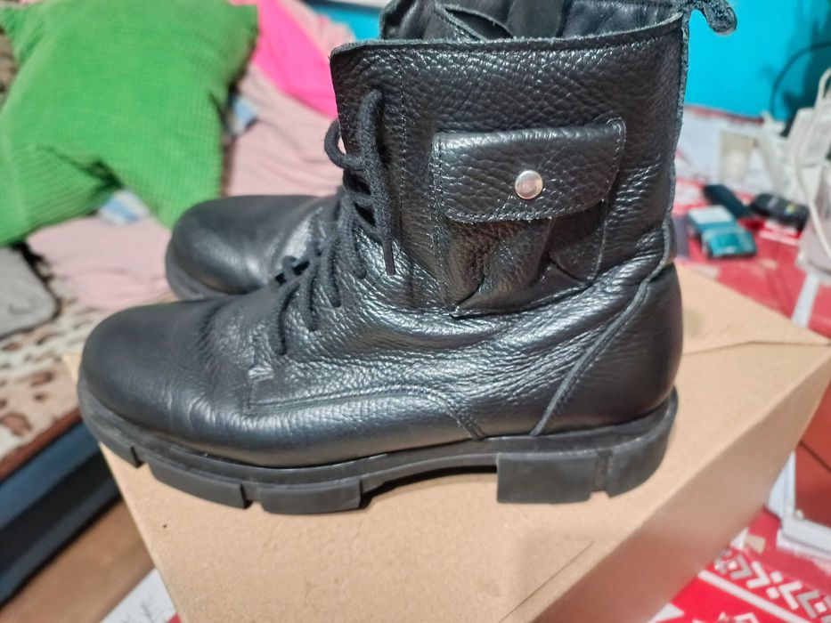 Buty czarne skórzane