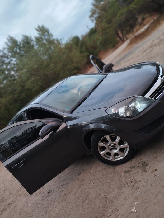 Opel astra h 1,4 2009