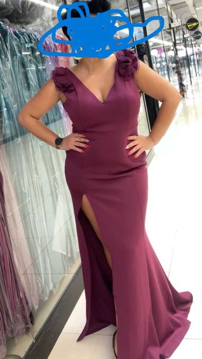 Wyprzedaż!Suknia wieczorowa z rozcięciem Hariett R40Deep Plum Polski p