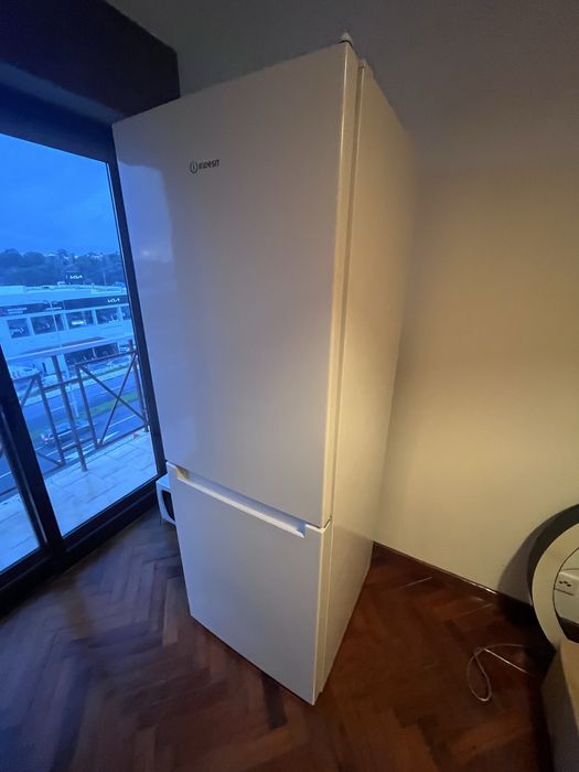 Frigorífico Indesit
