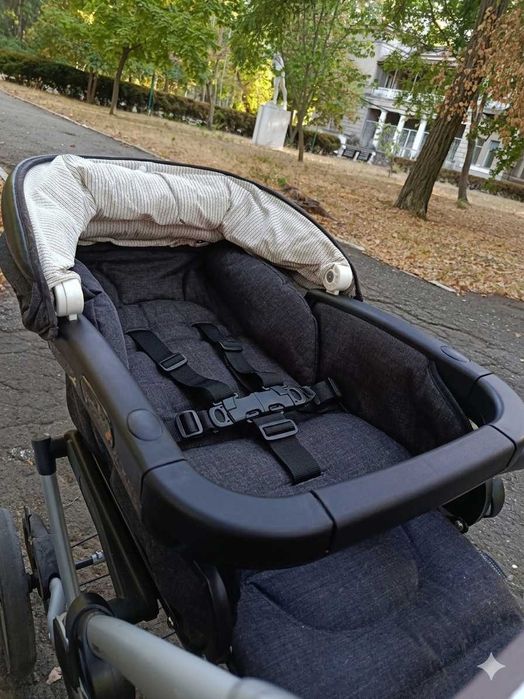 Продам прогулянкову коляску Mamas And Papas X-Cel