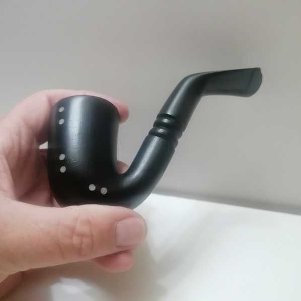 Cachimbo de Moçambique com incrustações em osso