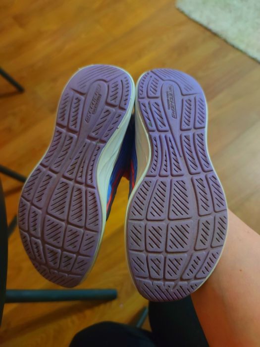 Кроссовки SKETCHERS оригинал