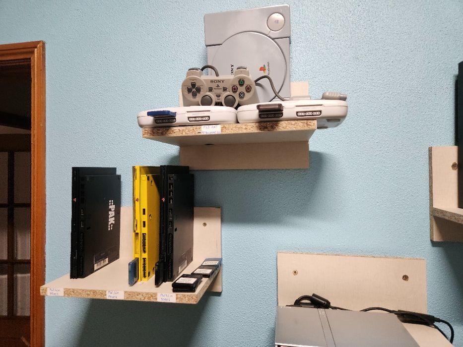 Vendo 27 playstation todas elas diferentes