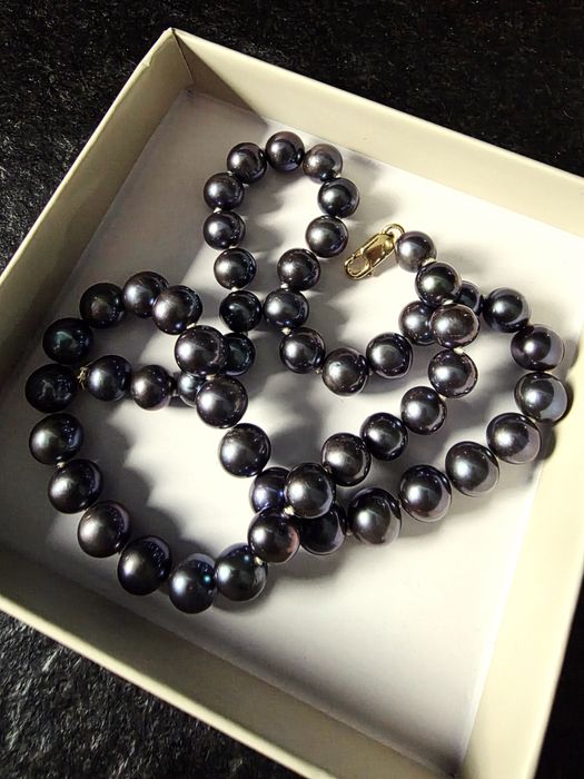 Piękny naszyjnik z  naturalnych Pereł  o barwie Pawiej  45cm 585 14k