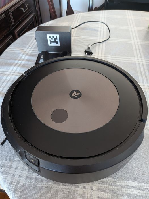 Robot Vacuum j7156