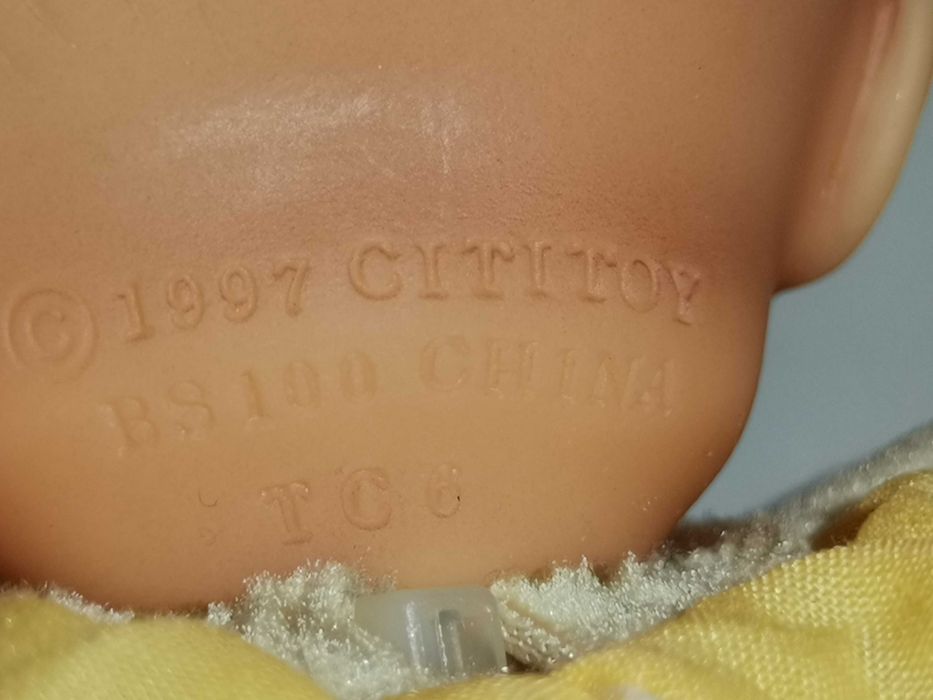 Retro Vintage Doll - kolekcjonerska lalka w przebraniu misia