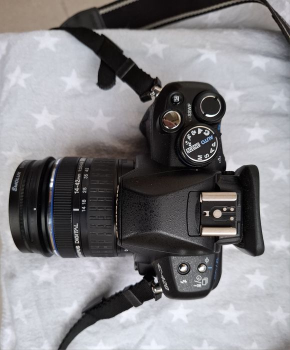 Olympus e - 420 + obiektyw 14 - 42 mm