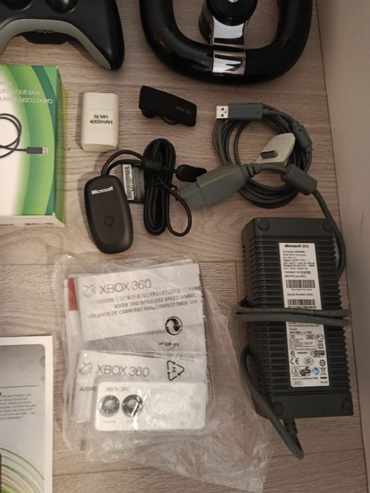 Xbox 360 elite com muito material