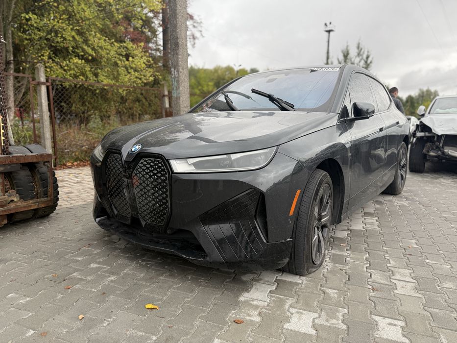 BMW IX Xdrive50 2024 в наявності
