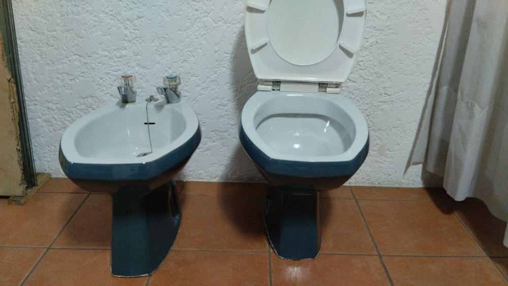Sanita completa  azul e branca