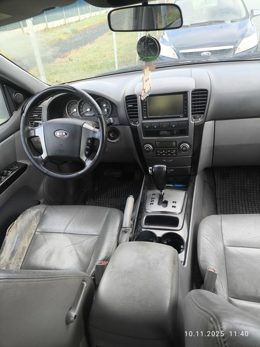 Рестайлінговий Kia Sorento 2008, АКПП і механіка. Для військових
