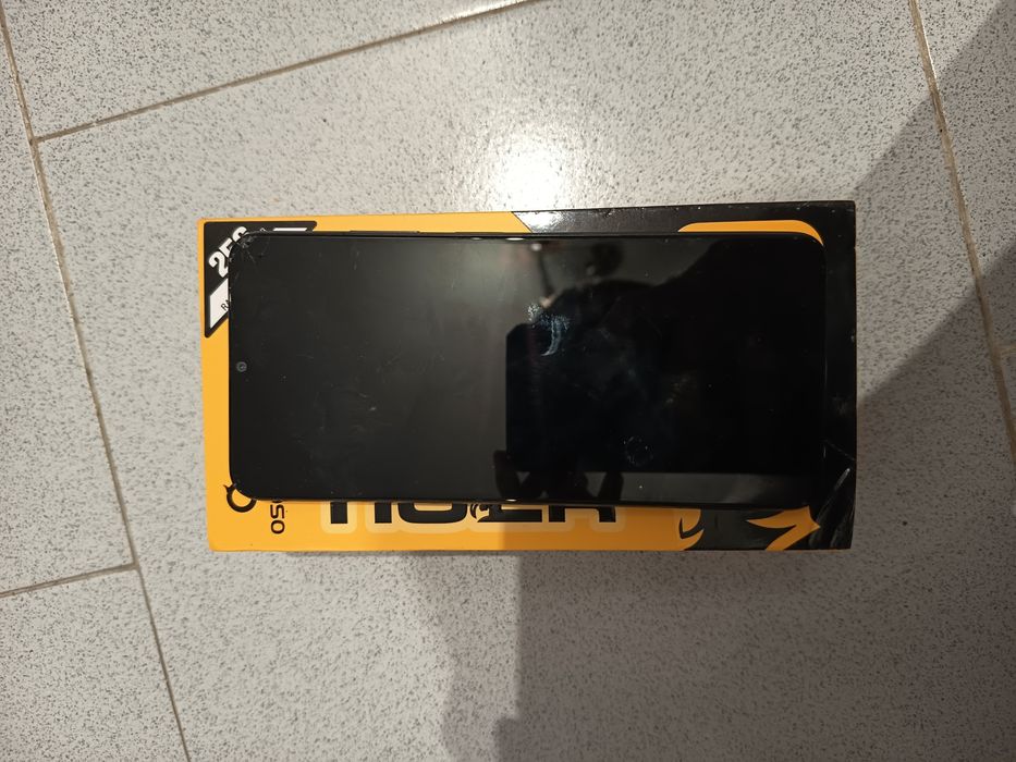 Vendo telemóvel Oscar 10