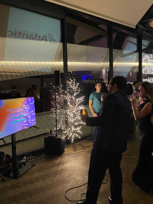 ANIMAÇÃO & KARAOKE PARA FESTAS