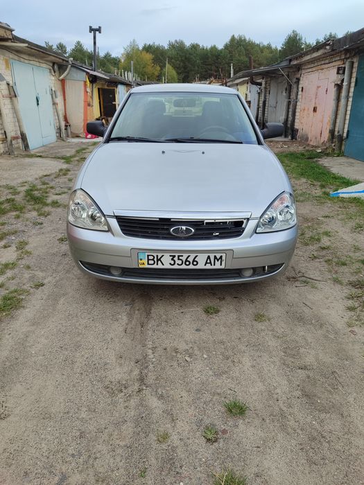 Легковий автомобіль лада пріора