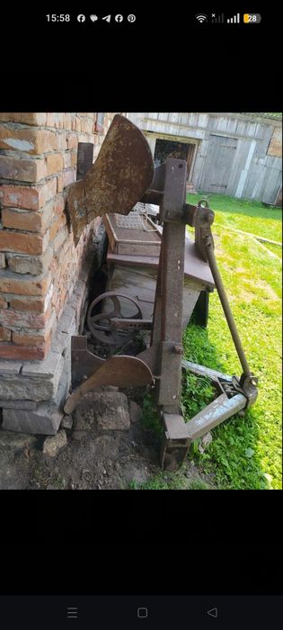 Плуг для трактора