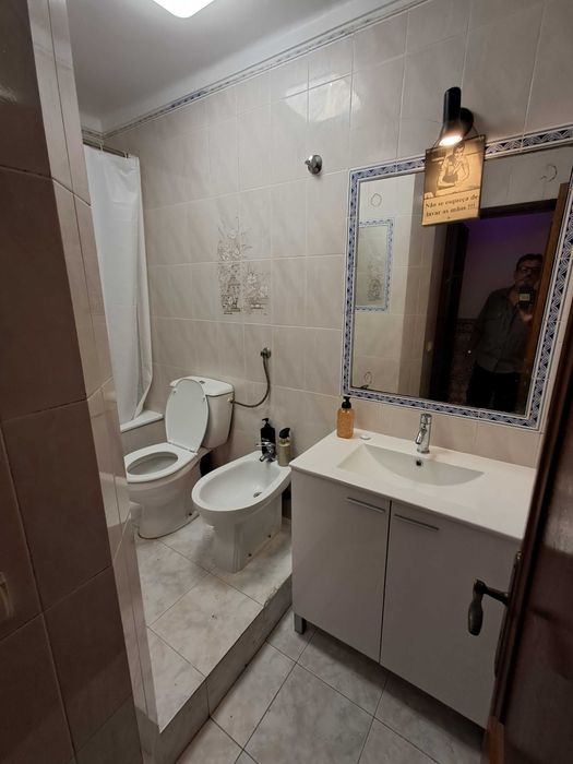 Quarto CASAL+ terraço. Graça, LISBOA. Pode ter pet.