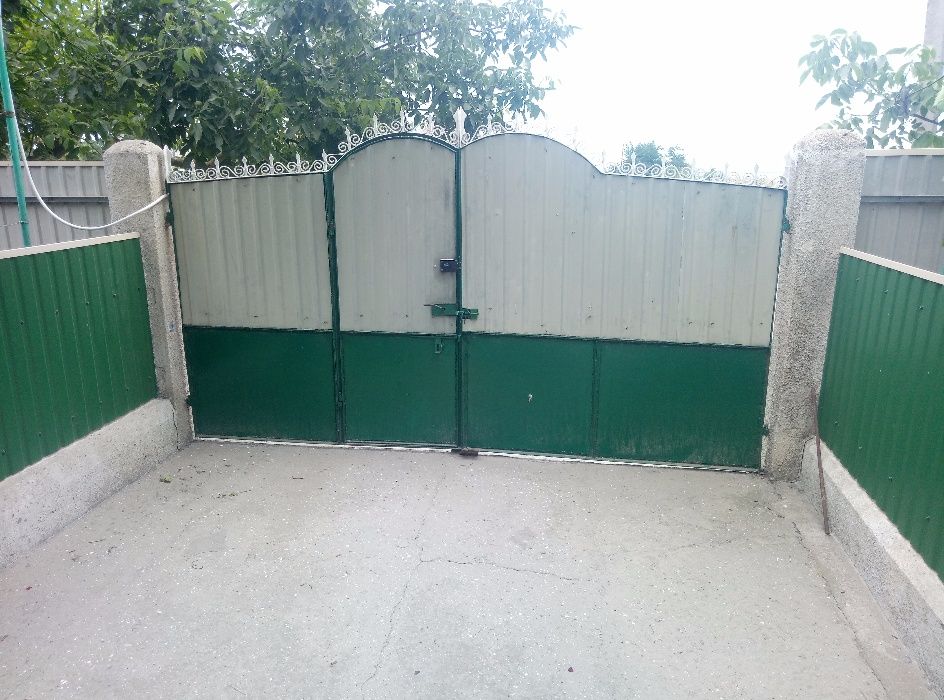 Продам ДОМ- рядом море