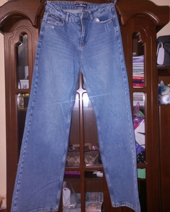 Продам нові джинси Mikaletta