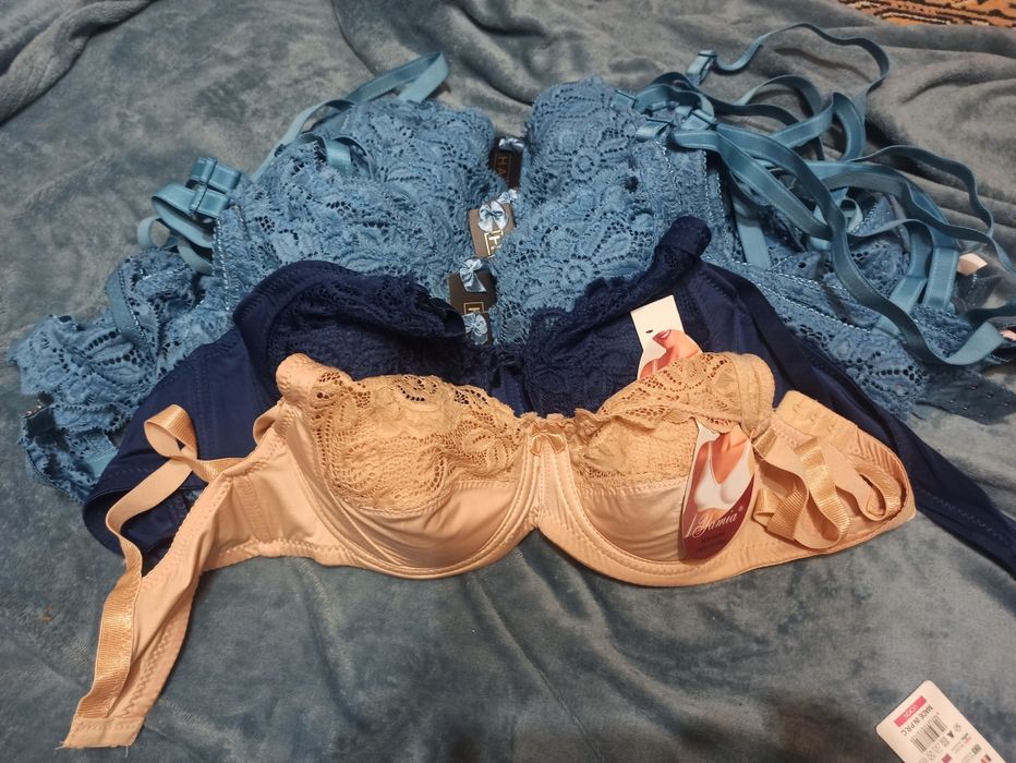 Роспродаж Бюстгальтер на чашку A, B, C, D,