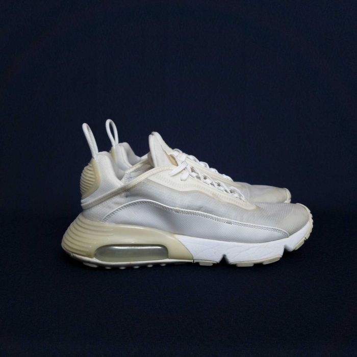 кроссовки Nike Air Max 2090 размер 40,5 стелька 25,5 см.