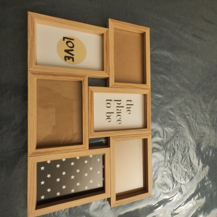 Frame for 6 Photos