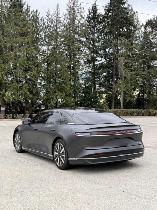 Lucid Air Touring      2023