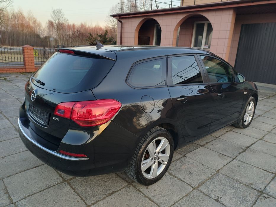 Opel Astra 2014 r. Pół skóry* Navi