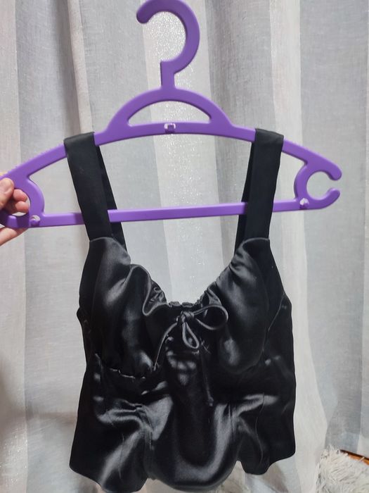 Top preto corset Bershka